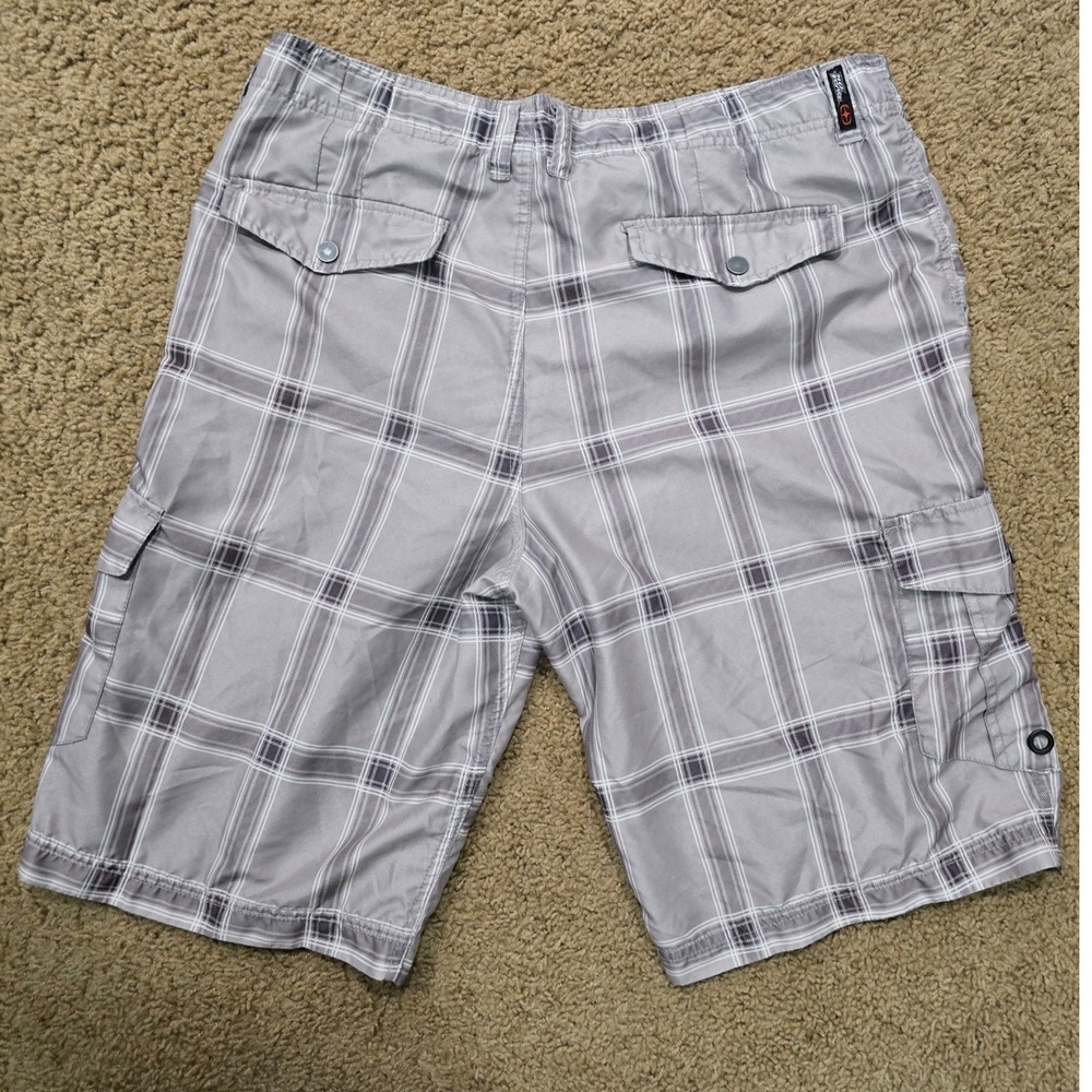 No Fear Mens Plaid Cargo Board Shorts Grey White Size 36 Casual Vintage swim Y2K - Picture 2 of 7